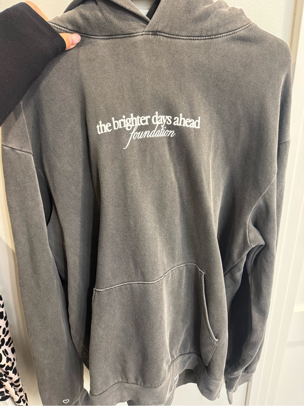 ARIANA GRANDE CONCERT MERCH